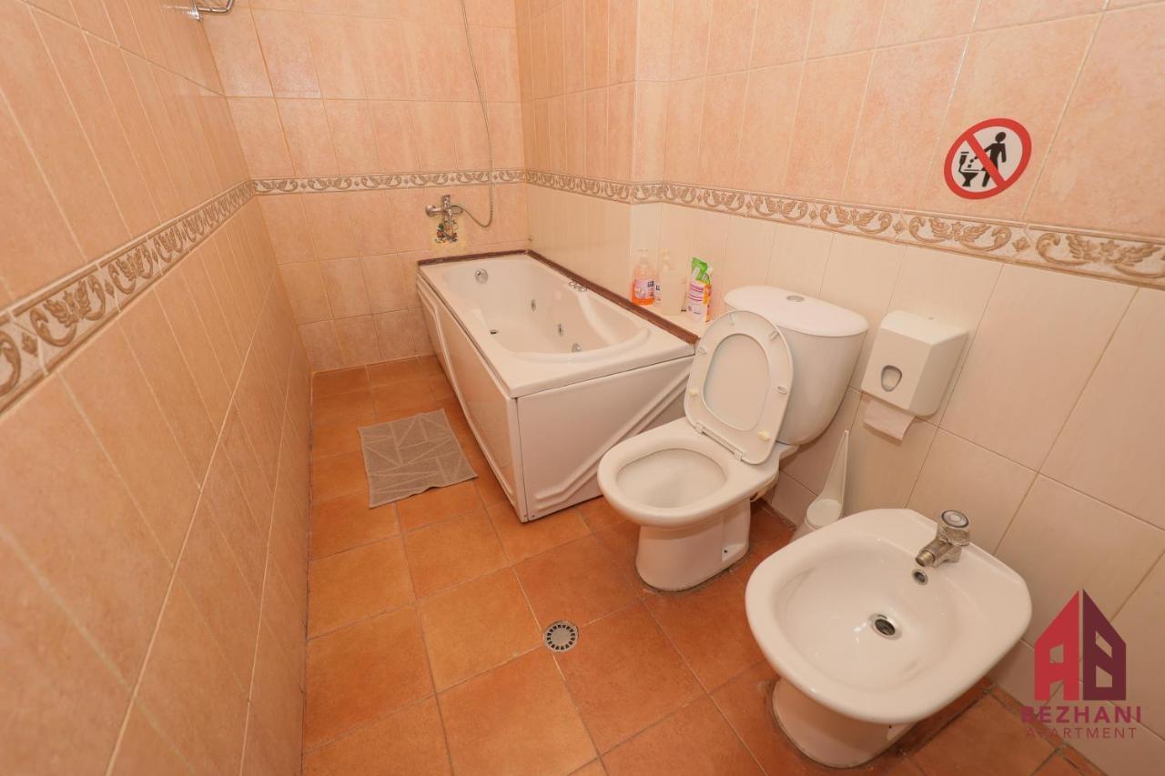 Bezhani Apartments Tirana Buitenkant foto